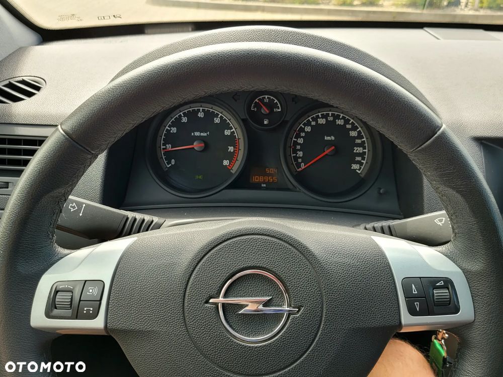 Opel Astra 1.6 - 6