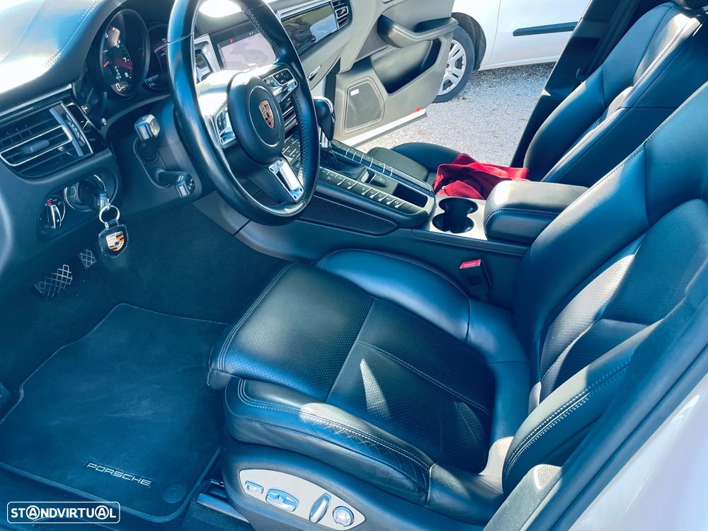 Porsche Macan - 8