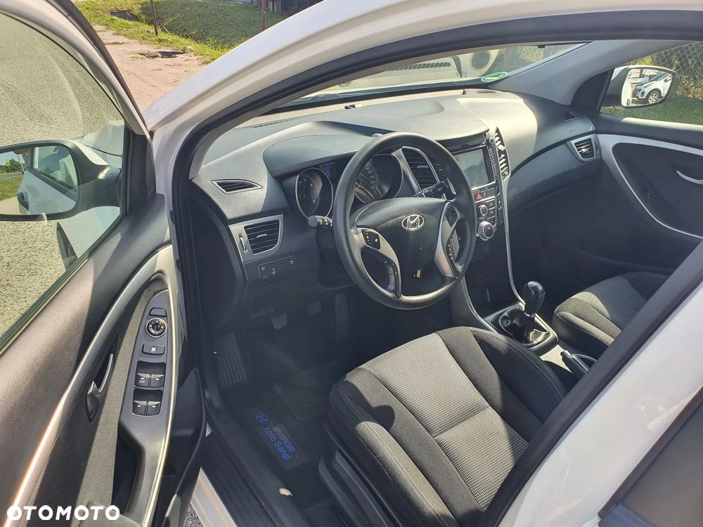 Hyundai i30 1.4 Style - 9