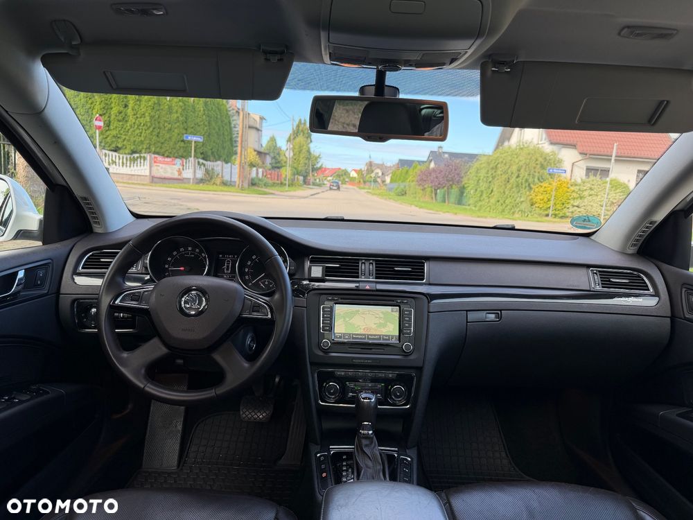 Skoda Superb 2.0 TDI DSG L&K - 10