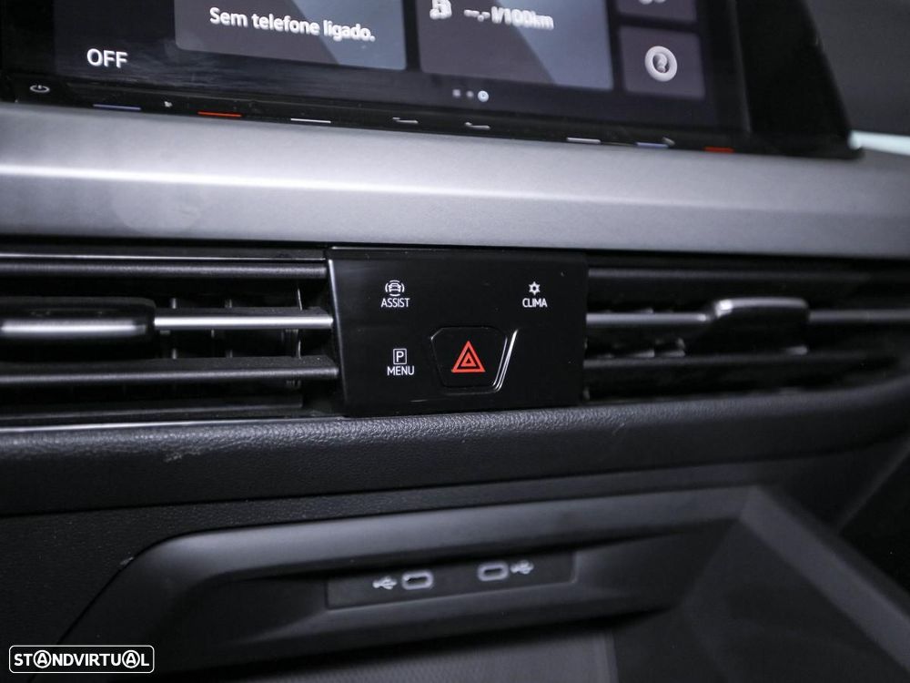 VW Golf 2.0 TDI Style - 21