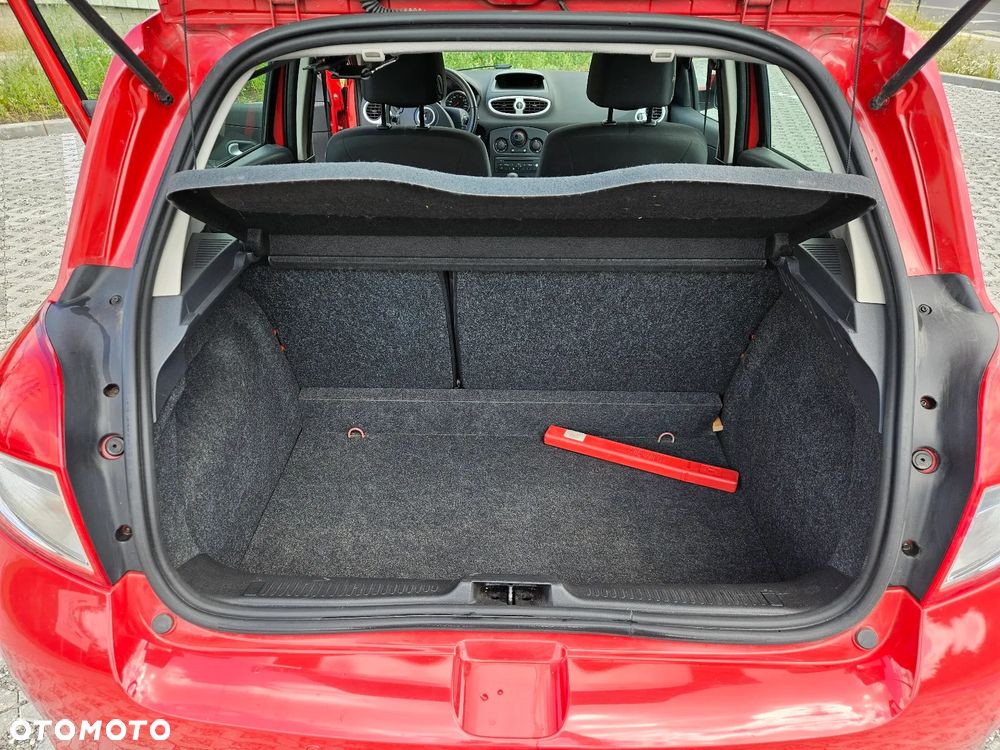 Renault Clio 1.2 16V Authentique Dynamique - 14