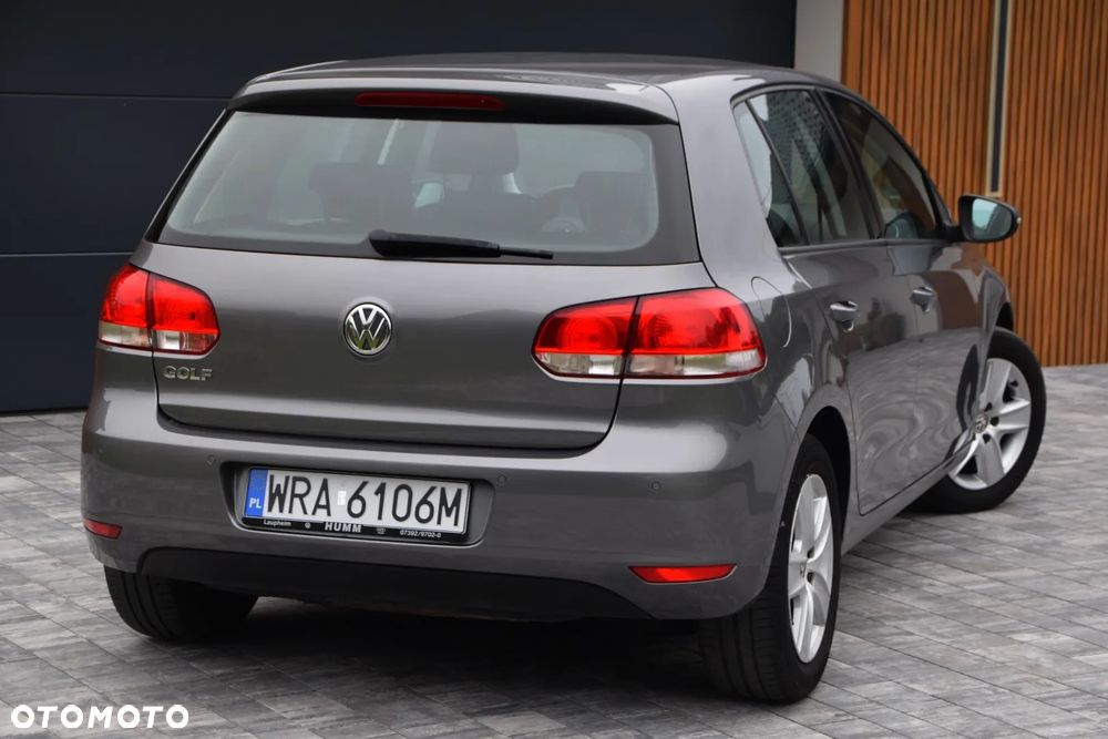 Volkswagen Golf 1.6 Comfortline - 12