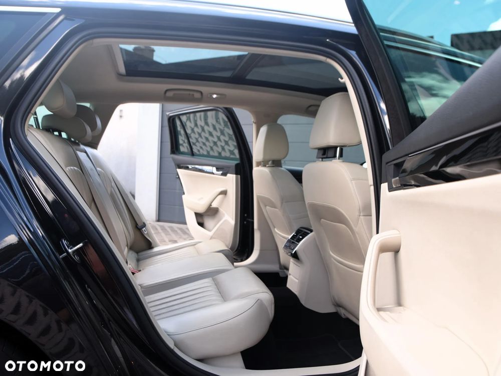 Skoda Superb 2.0 TSI 4x4 L&K DSG - 12