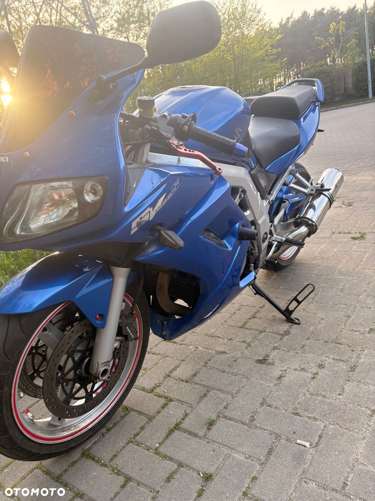 Suzuki SV - 4