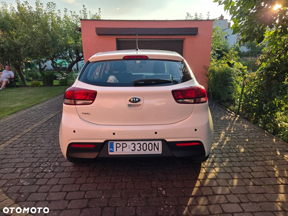 Kia Rio 1.2 M - 3