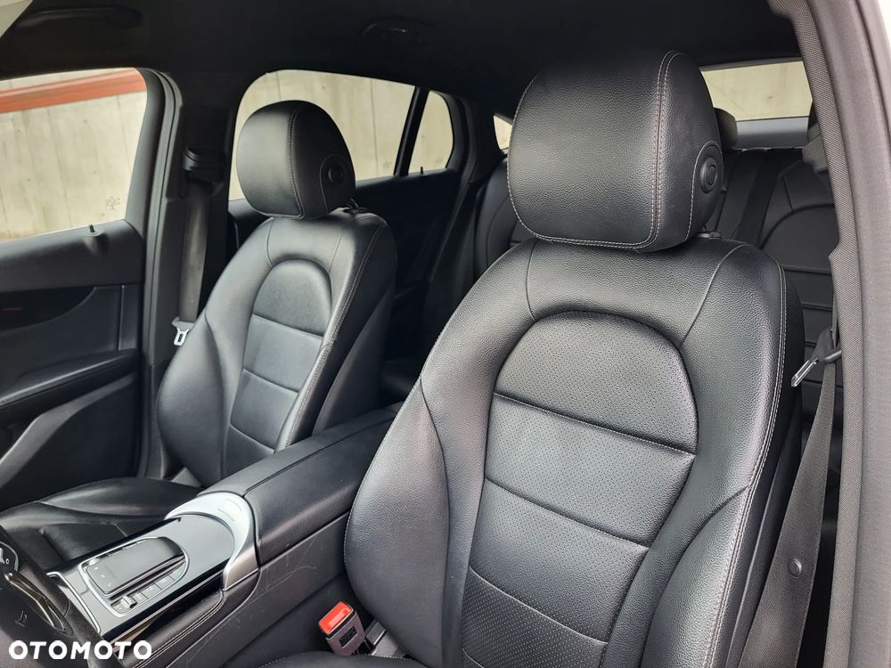 Mercedes-Benz GLC 220 d - 27