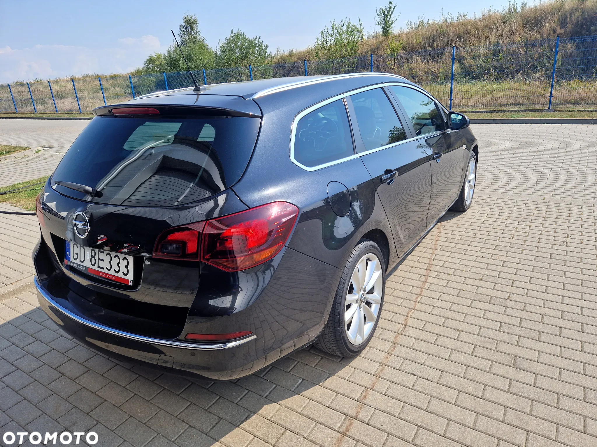 Opel Astra 1.4 Turbo Sports Tourer Automatik Exklusiv - 4