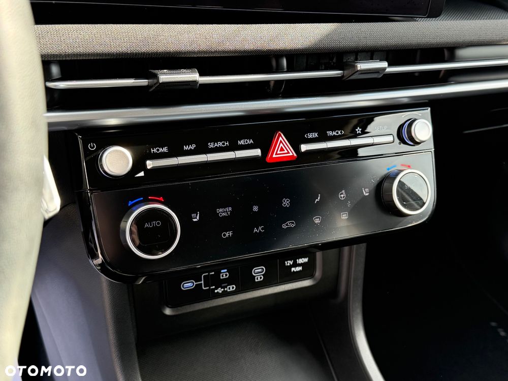 Hyundai Tucson 1.6 T-GDi HEV Smart 2WD - 26