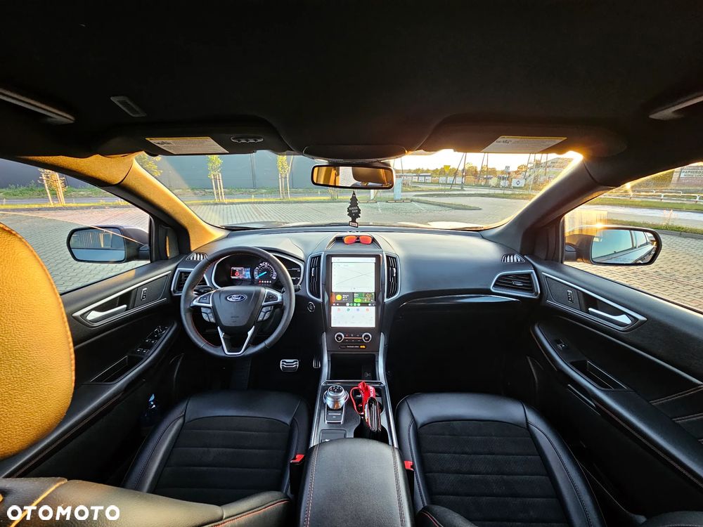 Ford Edge - 9