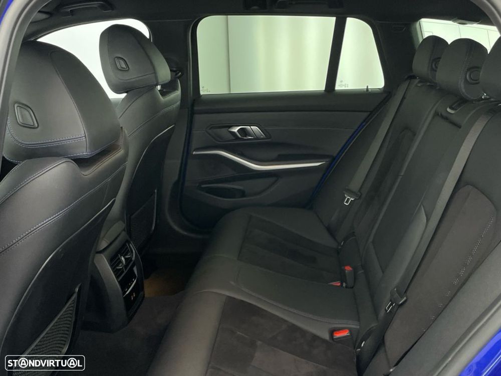 BMW 320 d Touring Pack M Auto - 12