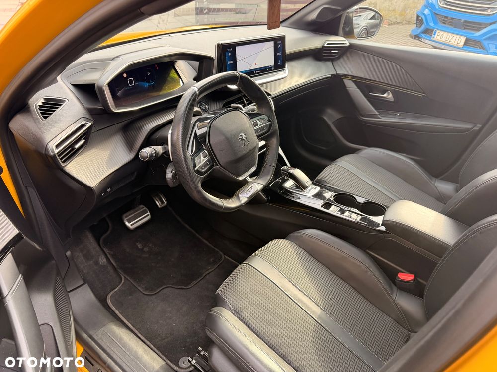 Peugeot 208 PureTech 130 EAT8 GT - 8