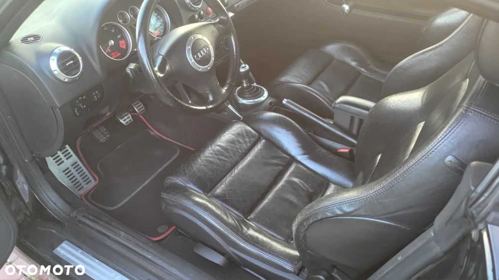 Audi TT Coupé 1.8T - 9