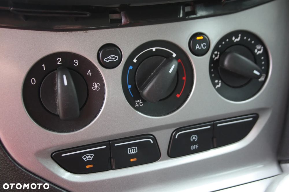 Ford Focus 1.0 EcoBoost Start-Stopp-System COOL&CONNECT - 14