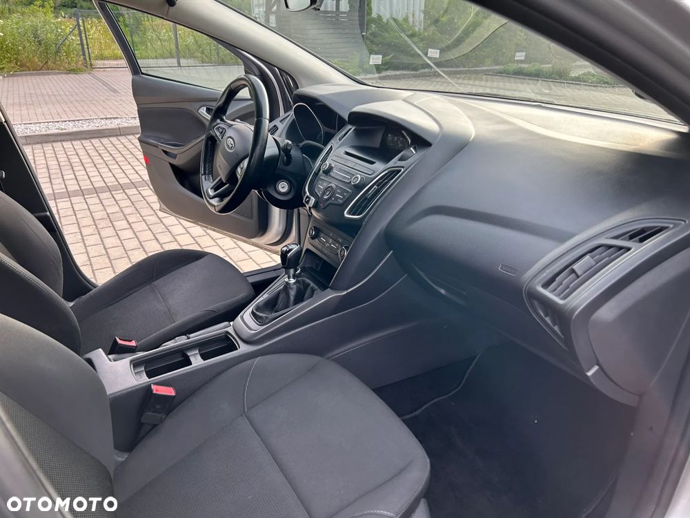 Ford Focus 1.5 TDCi Trend - 12