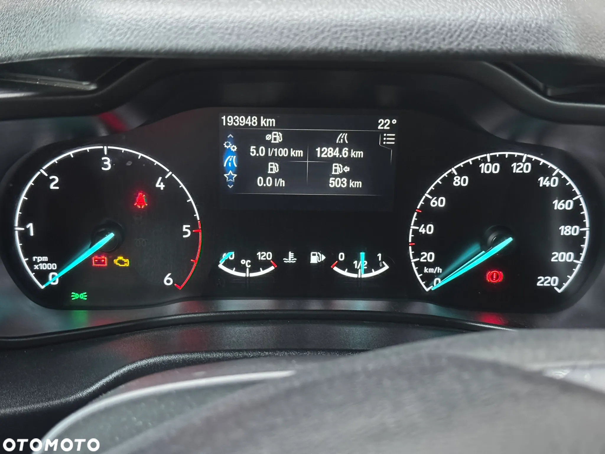 Ford transit connect - 17