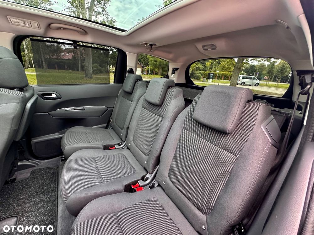 Peugeot 5008 HDI FAP 115 Family - 33
