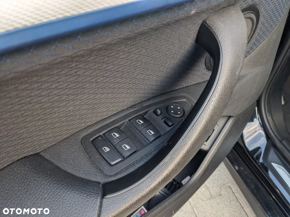 BMW X2 sDrive18i Edition M Mesh - 21