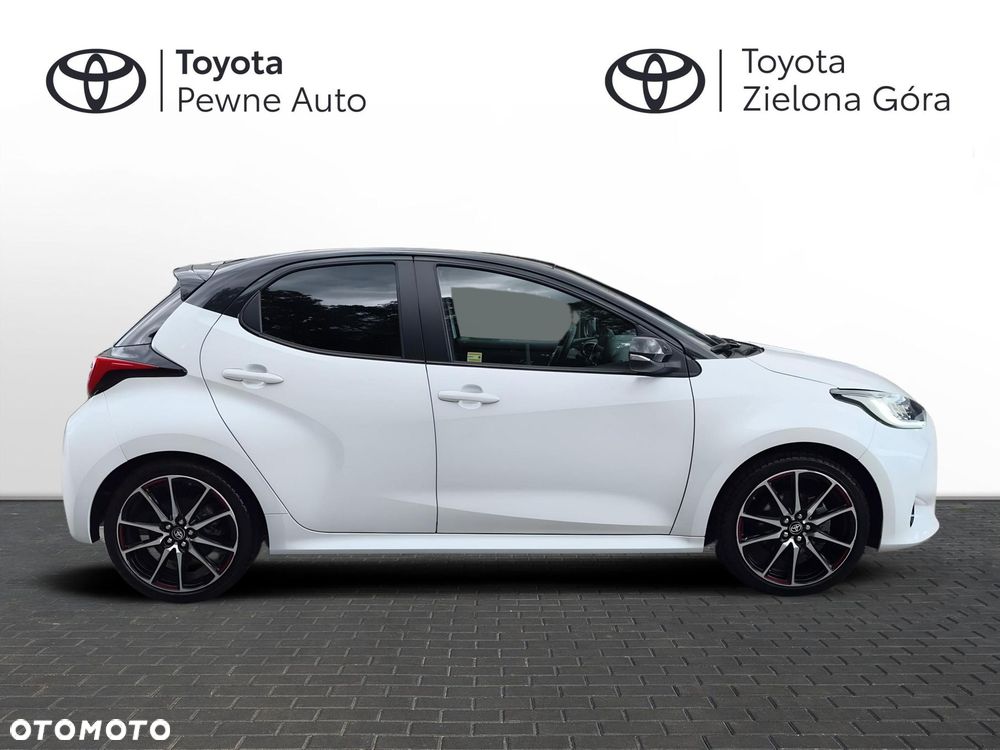 Toyota Yaris - 7