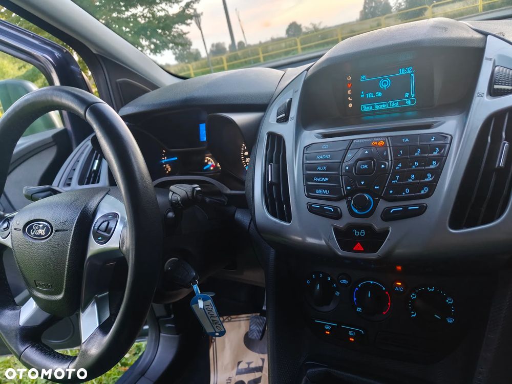 Ford Tourneo Connect Grand - 39