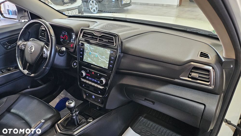 SsangYong/KGM Tivoli 1.6 E-XDI Sapphire - 32