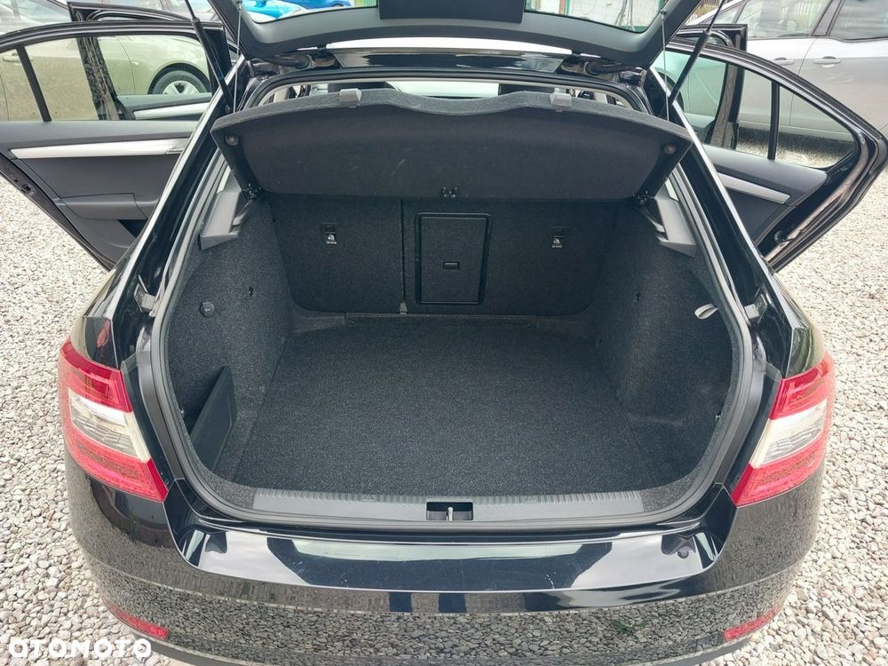 Skoda Octavia 1.4 TSI Ambition - 5