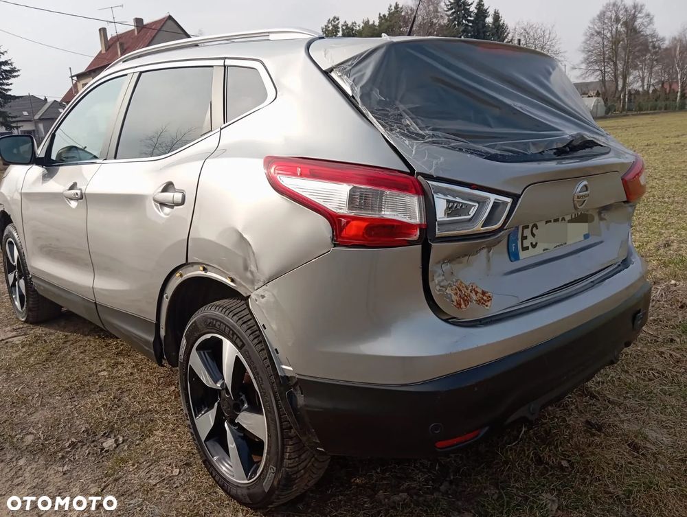 Nissan Qashqai - 4