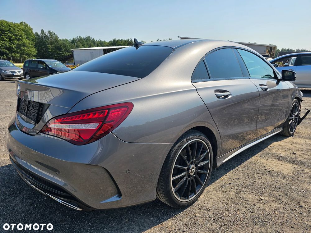 Mercedes-Benz CLA 200 d 4Matic 7G-DCT AMG Line - 13