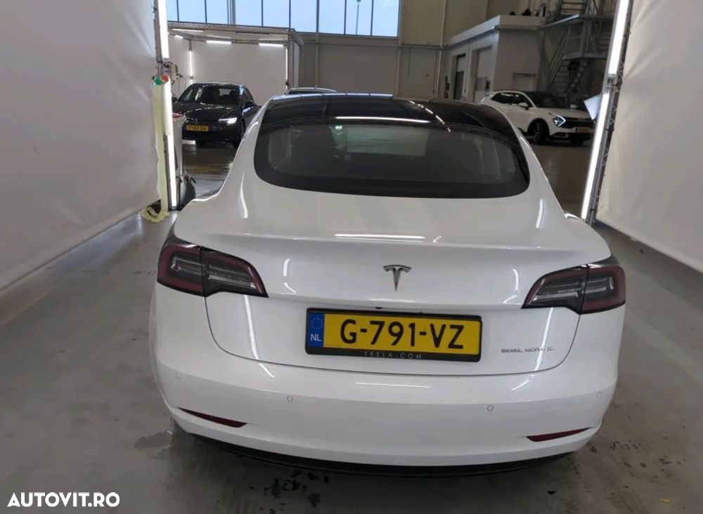 Tesla Model 3 AWD Dual Motor - 6