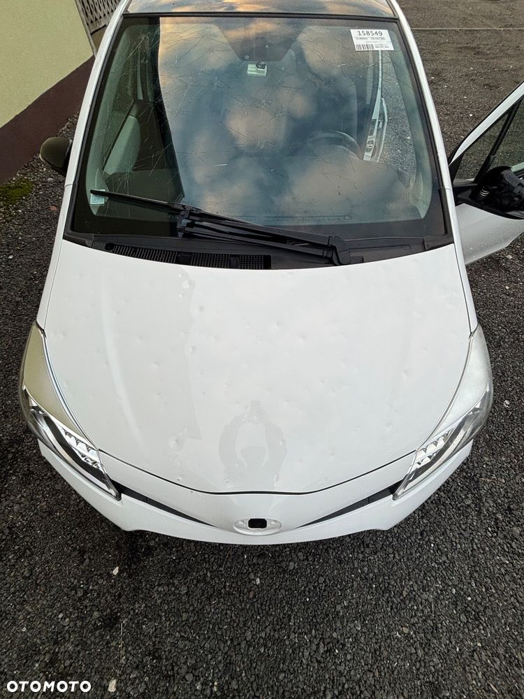 Toyota Yaris - 14