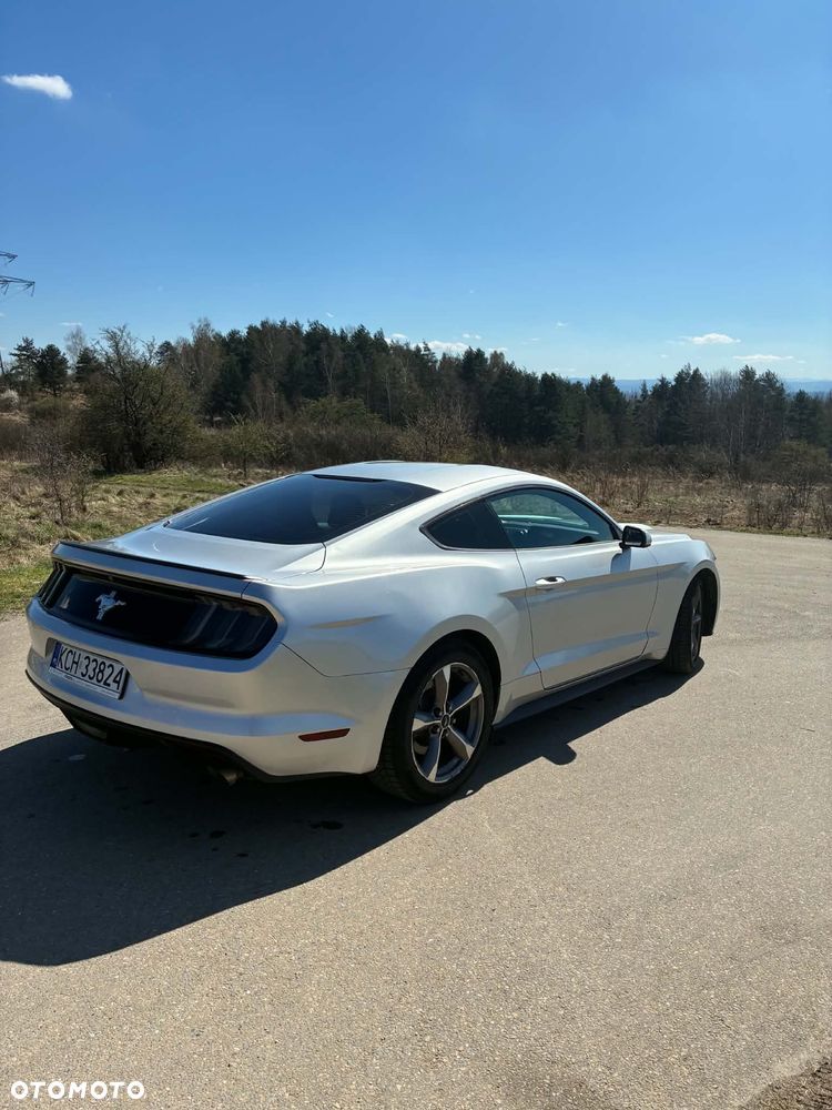 Ford Mustang 3.7 V6 - 7