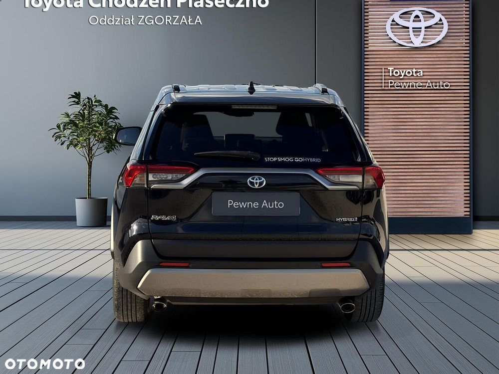 Toyota RAV4 - 5