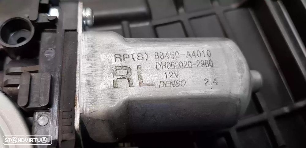 ELEVADOR DE VIDRO TRASEIRO ESQUERDO KIA CARENS IV 2018 -83450A4010 - 3