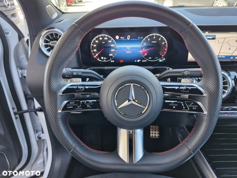 Mercedes-Benz GLA 200 mHEV AMG Line 7G-DCT - 13