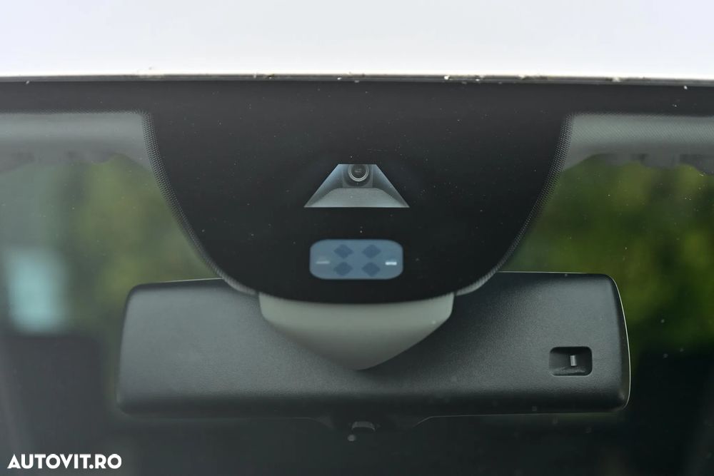 Volkswagen Tiguan 2.0 TDI 4Motion DSG Sport & Style - 36