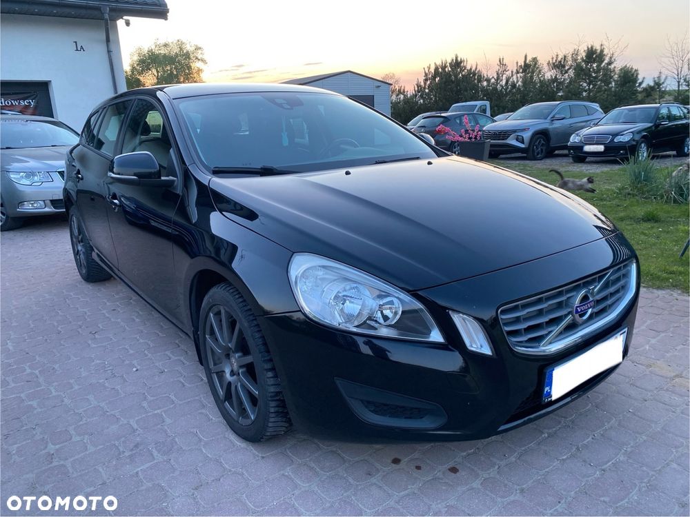 Volvo V60 D2 Edition - 22