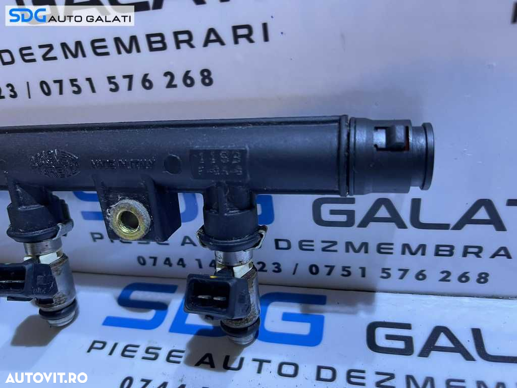 Rampa Presiune Benzina Injector Injectoare Fiat Doblo 1 1.2 2001 - 2010 Cod 3219018301 - 2