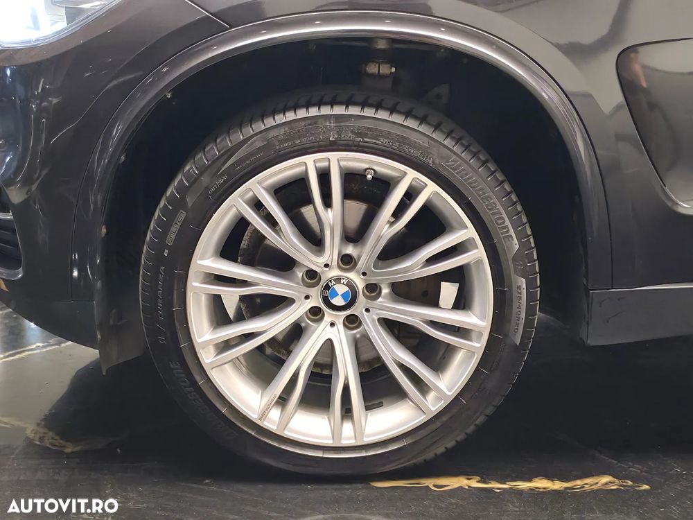 BMW X5 xDrive30d Sport-Aut. - 32