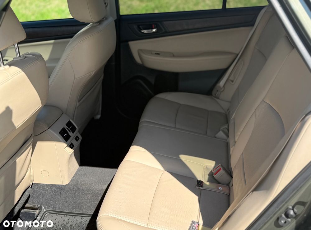 Subaru Outback - 13