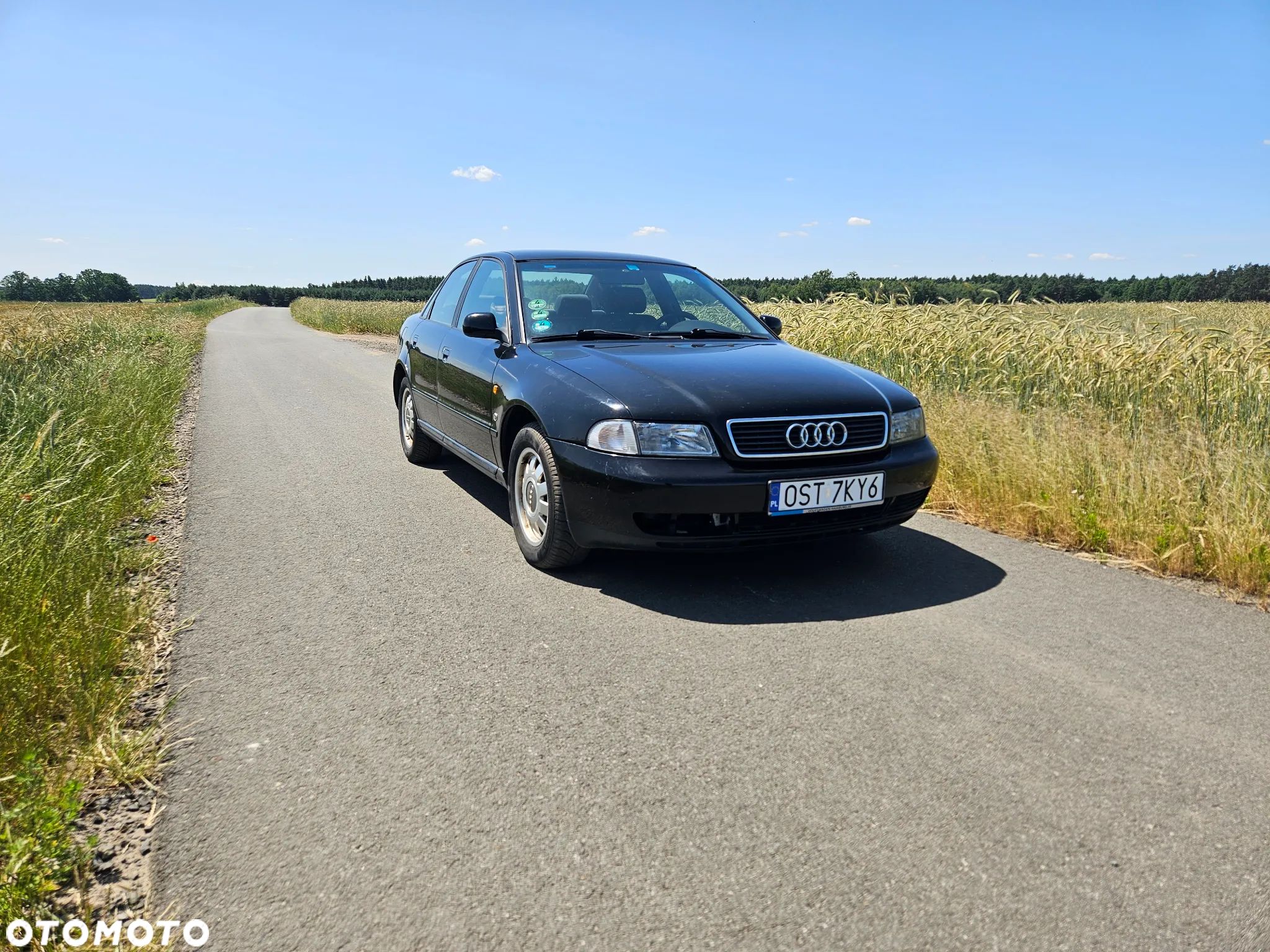 Audi A4 - 1