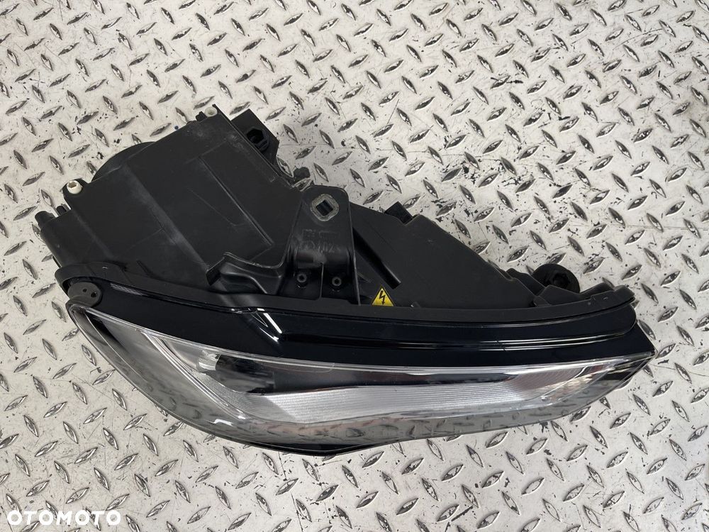 AUDI A3 8V 8V0 12-16 LAMPA PRAWA XENON NIESKRĘTNA PRZEDNIA PRZÓD EUROPA 8V0941006AF - 3