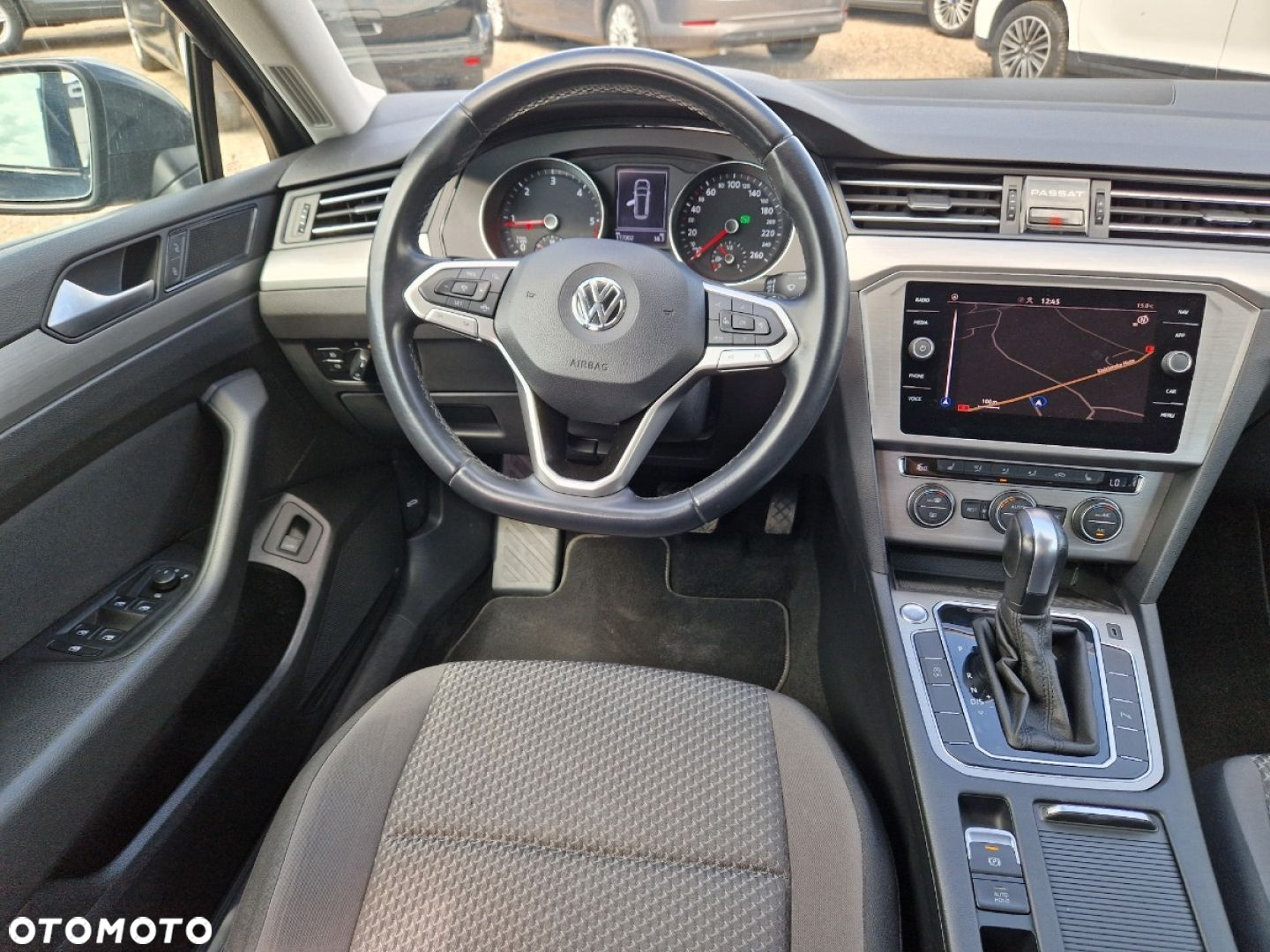 Volkswagen Passat Variant 2.0 TDI SCR DSG - 17