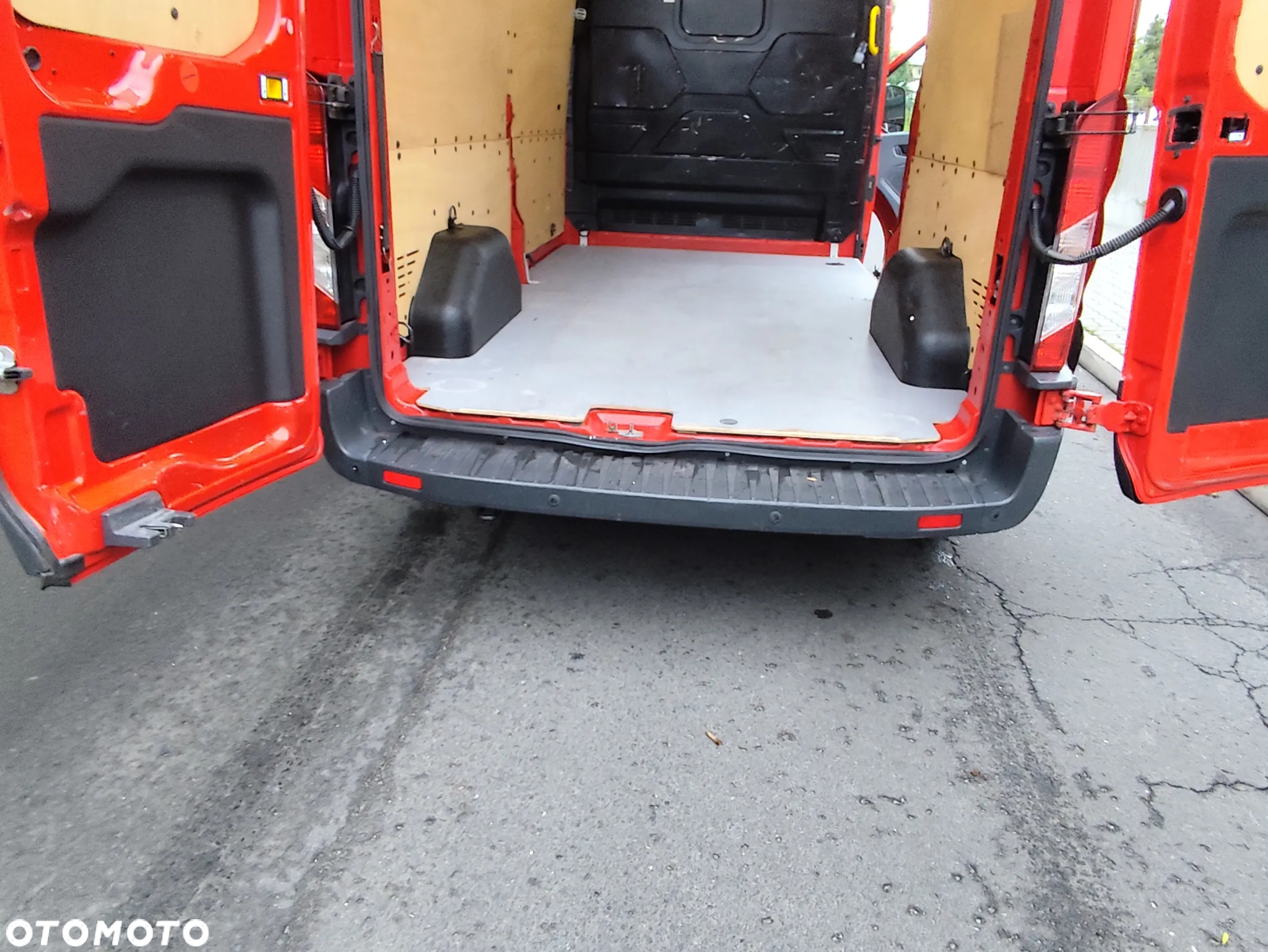 Ford Transit - 29