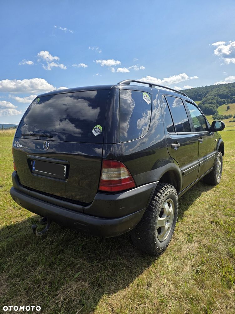 Mercedes-Benz ML - 5