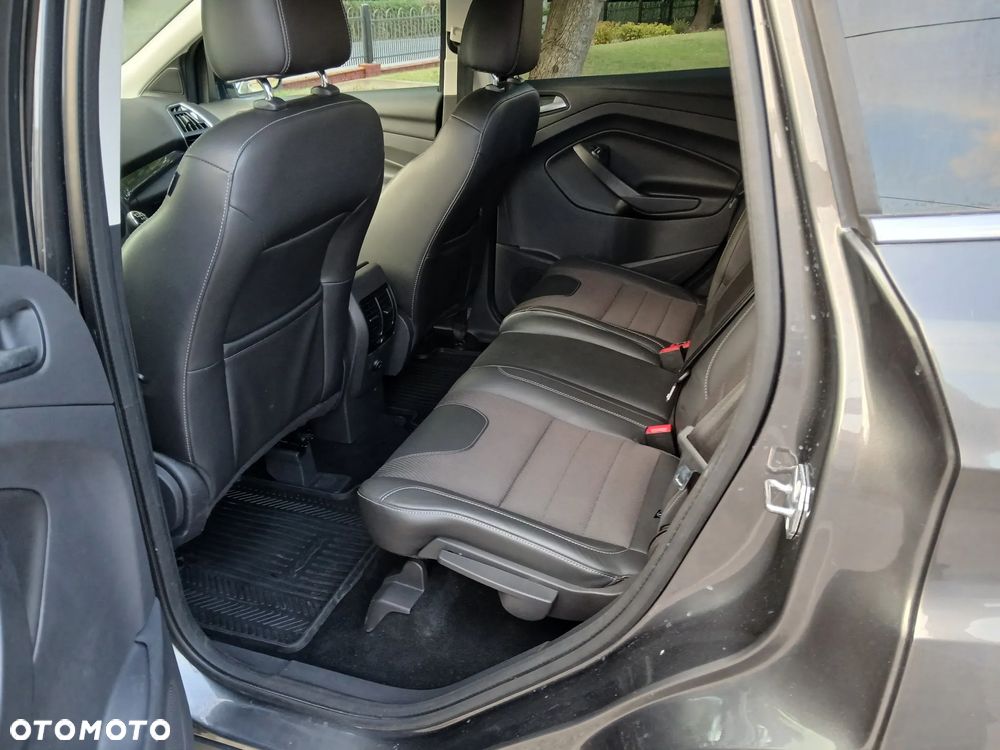 Ford Kuga 2.0 TDCi 4x4 Business Edition - 16