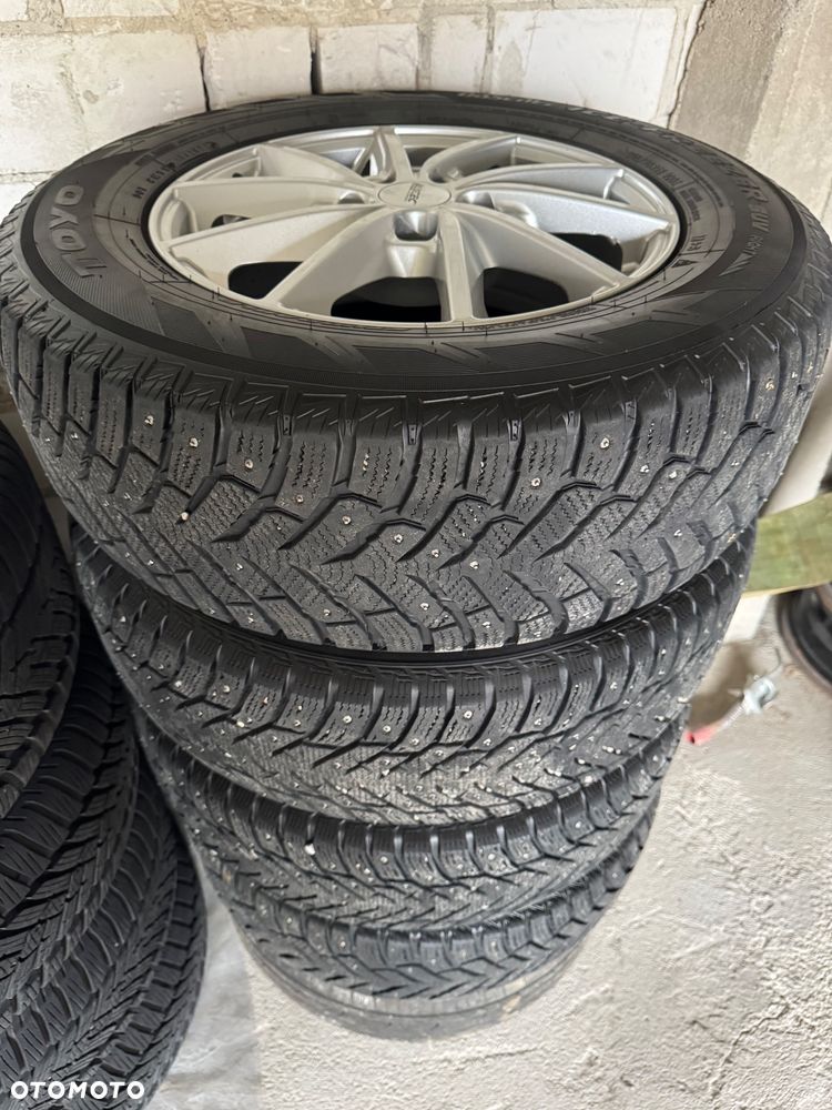 Mitsubishi Outlander - 12