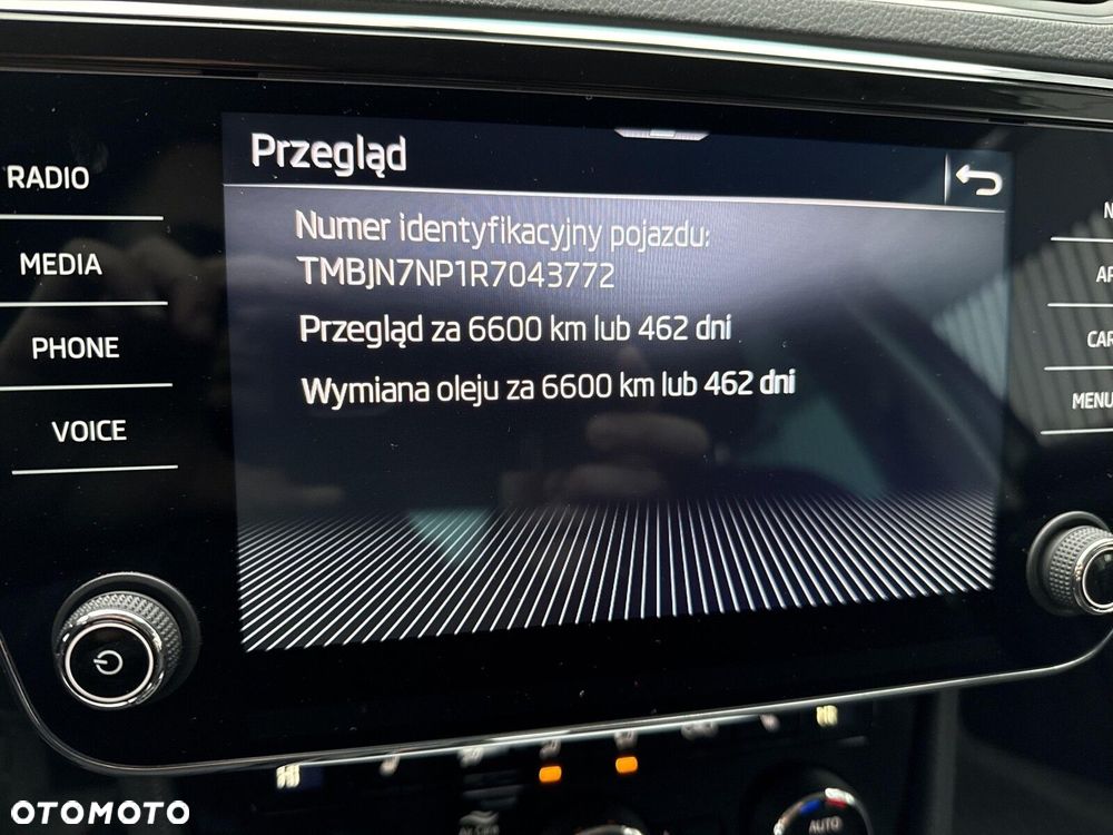 Skoda Superb 1.5 TSI Ambition DSG - 25