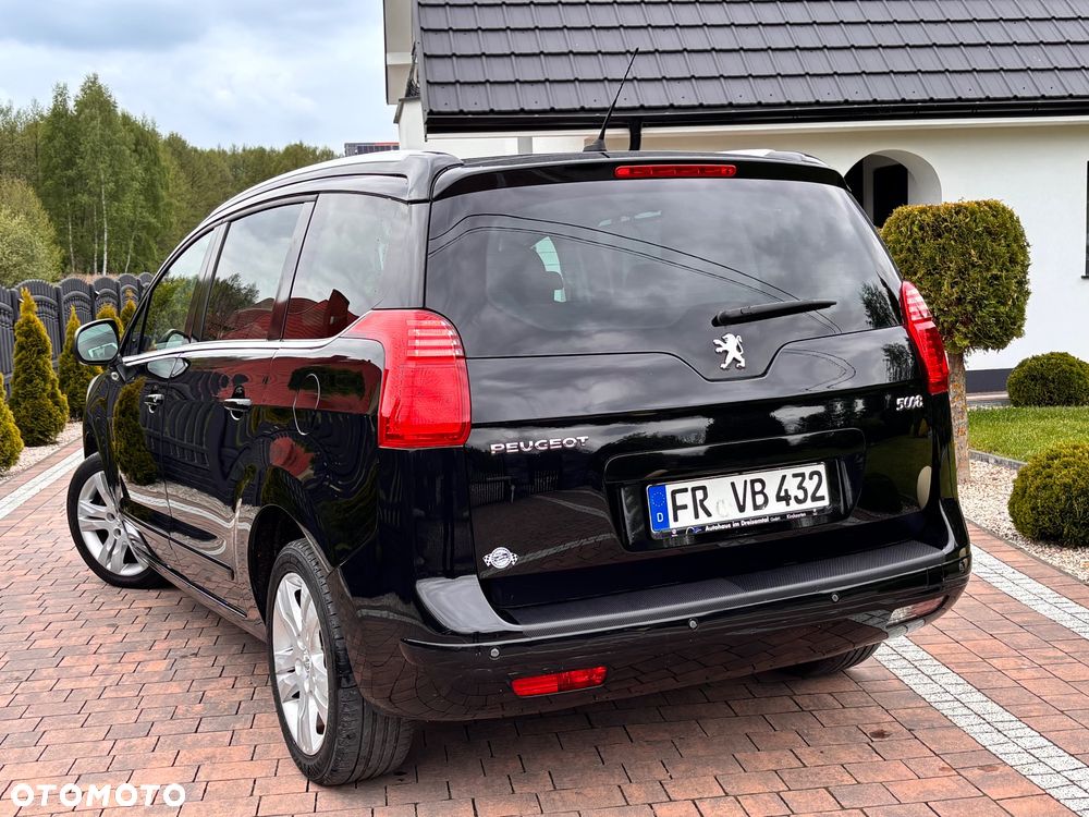 Peugeot 5008 - 14