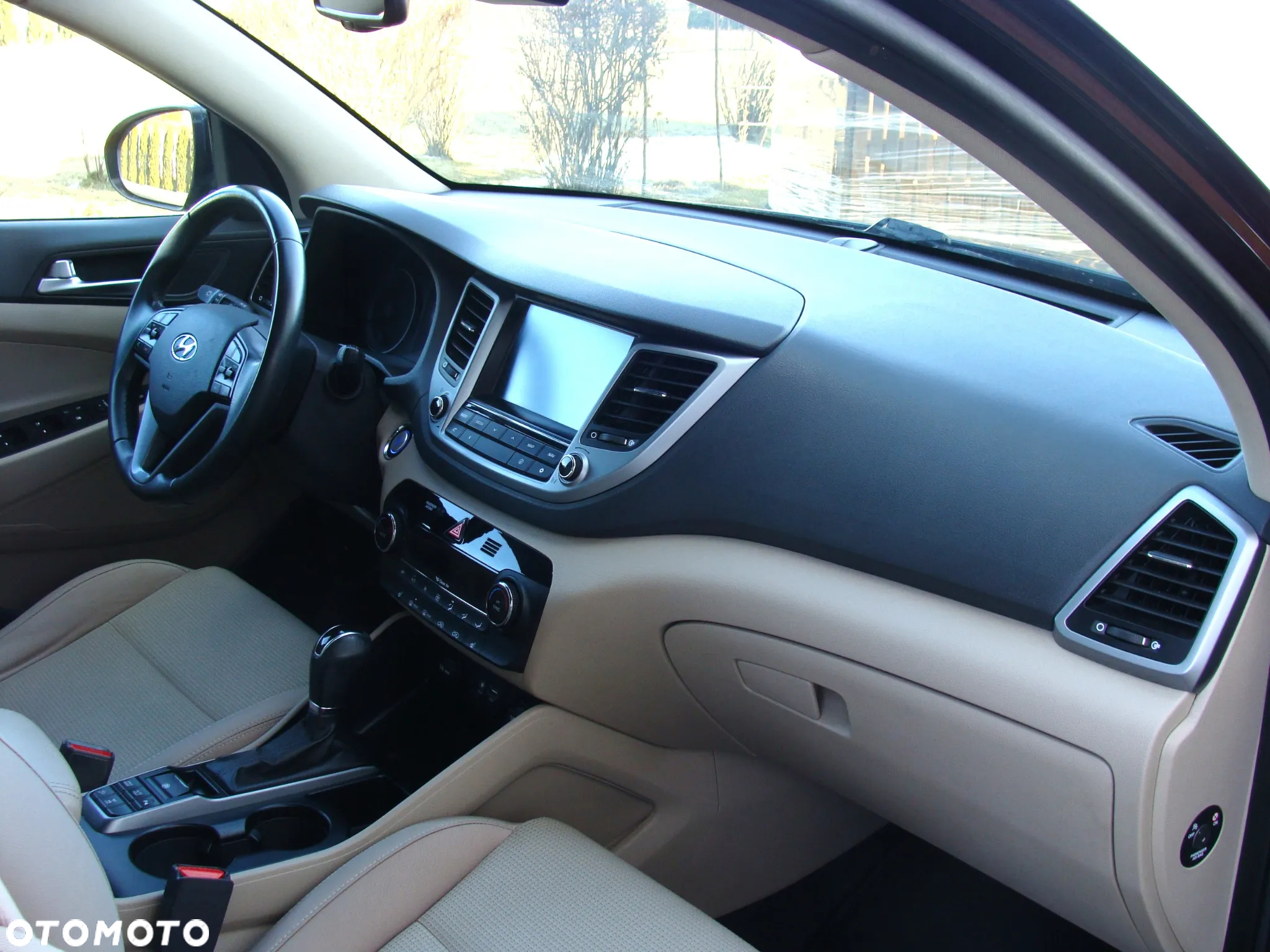 Hyundai Tucson 2.0 CRDi 4WD Automatik Passion - 8