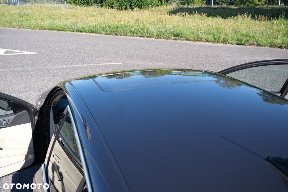 Skoda Superb 2.0 TDI Elegance DSG - 37